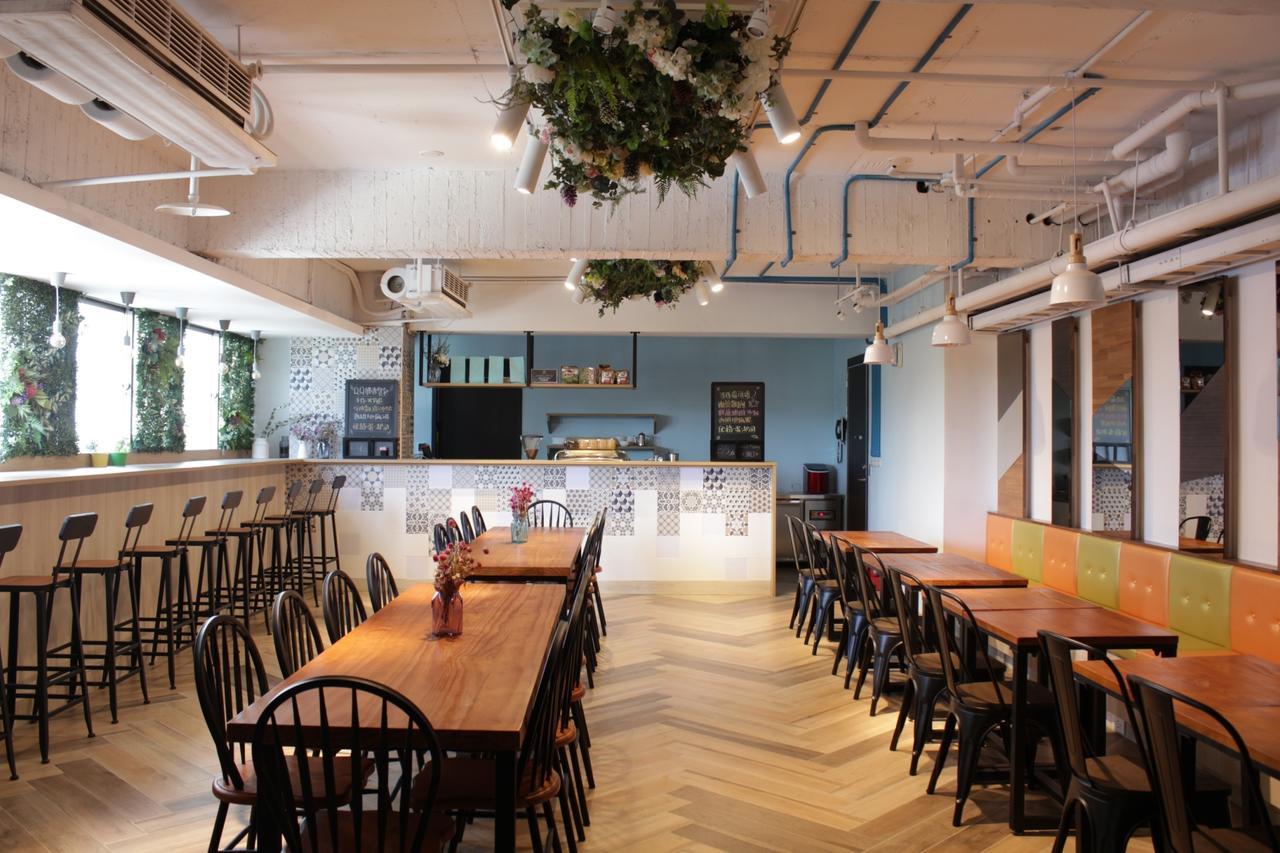 Loosha Hostel Taichung Exterior foto