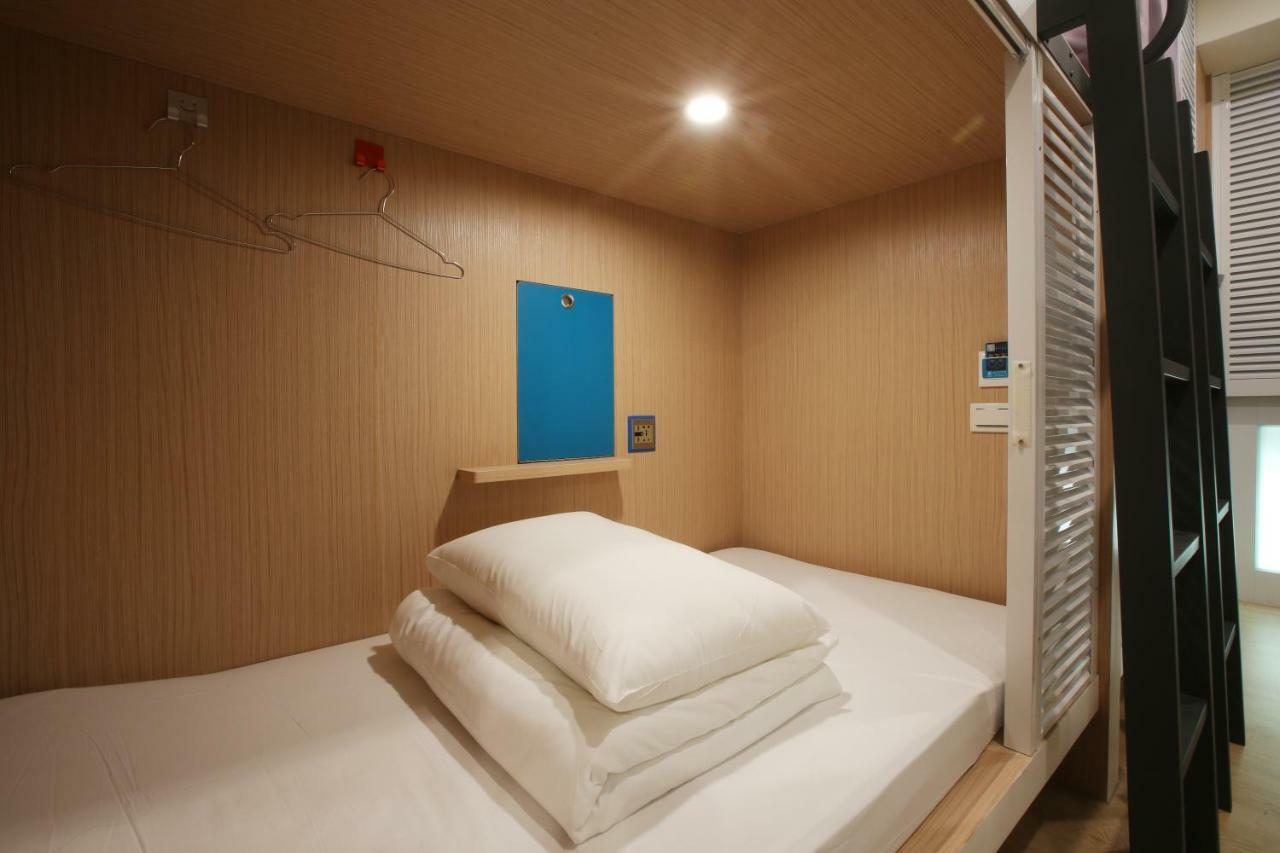 Loosha Hostel Taichung Exterior foto