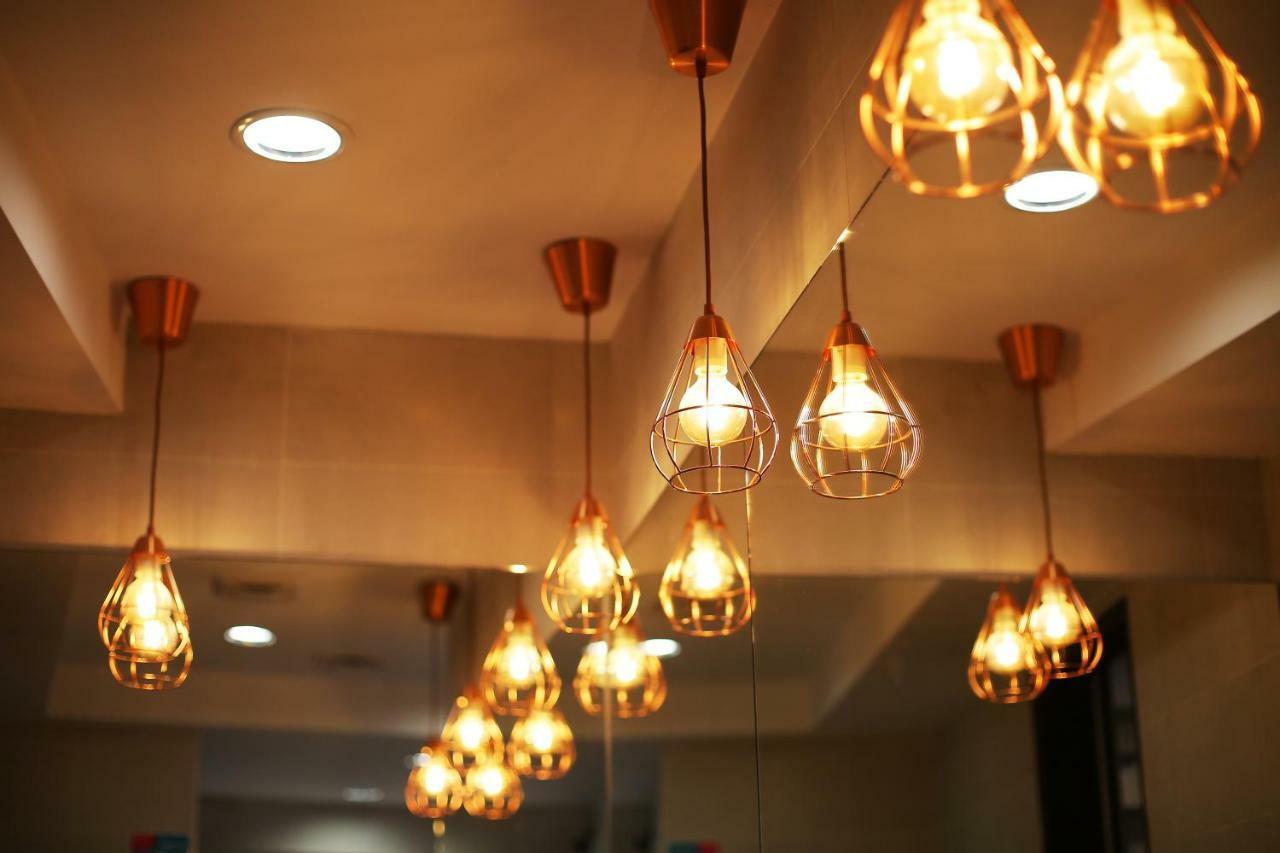 Loosha Hostel Taichung Exterior foto