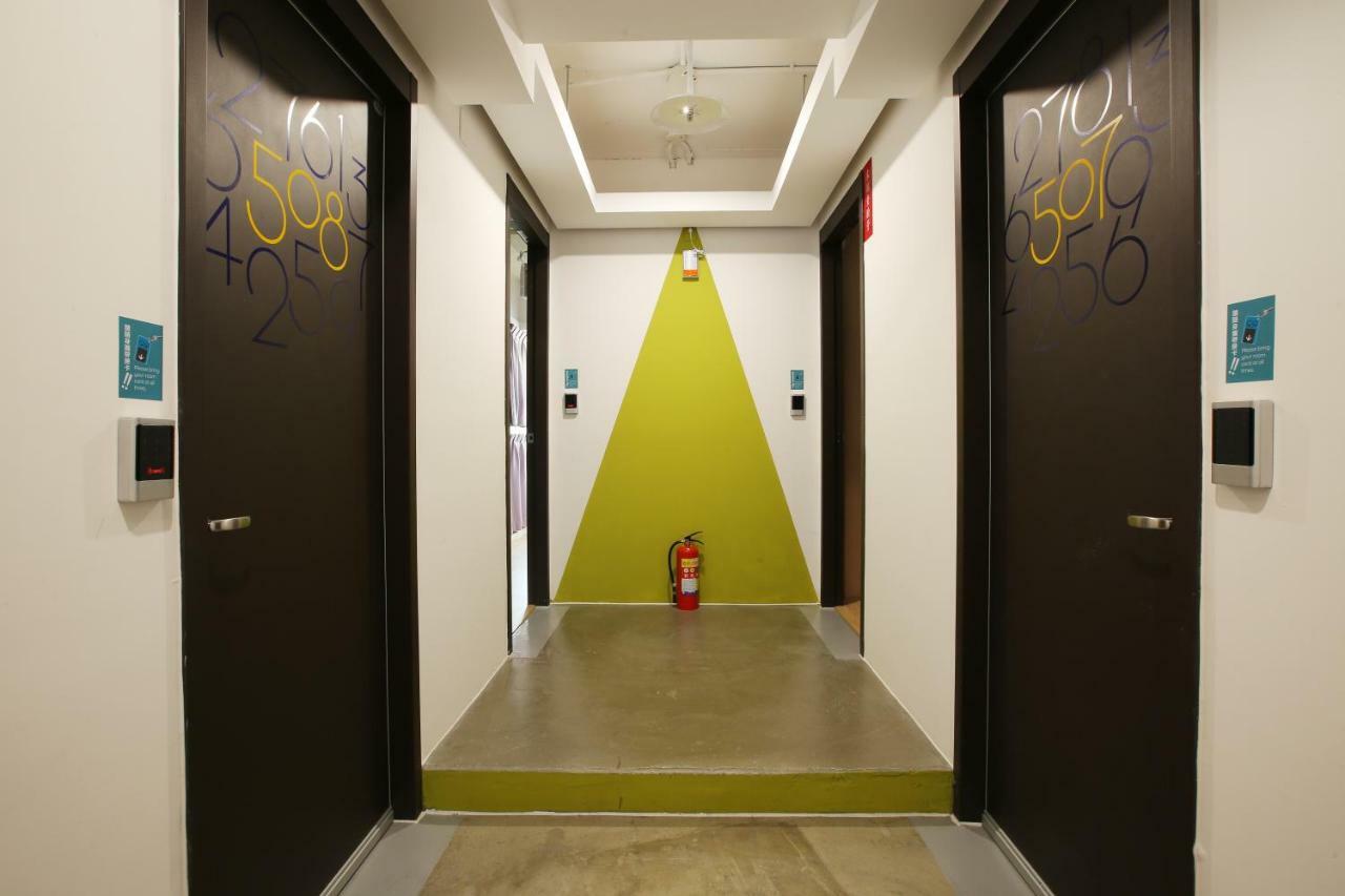 Loosha Hostel Taichung Exterior foto